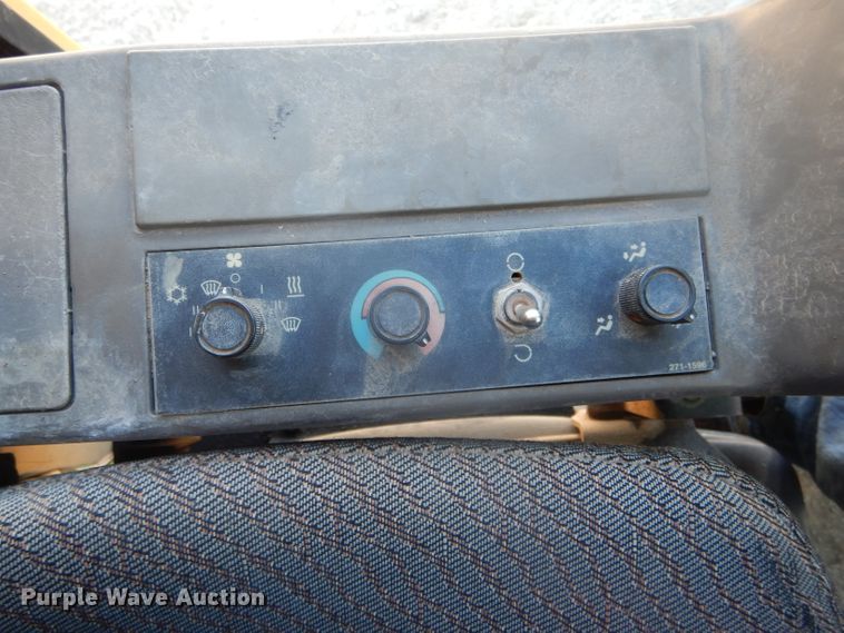 image for item DH6797 1997 Caterpillar 325B excavator