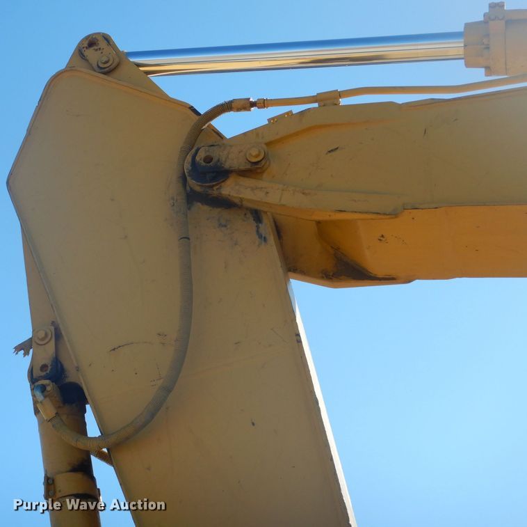 image for item DH6797 1997 Caterpillar 325B excavator