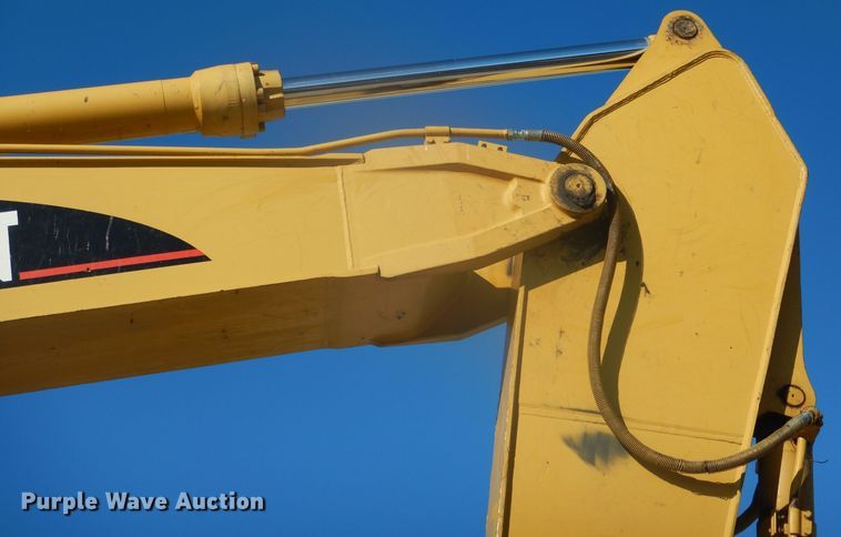 image for item DH6797 1997 Caterpillar 325B excavator