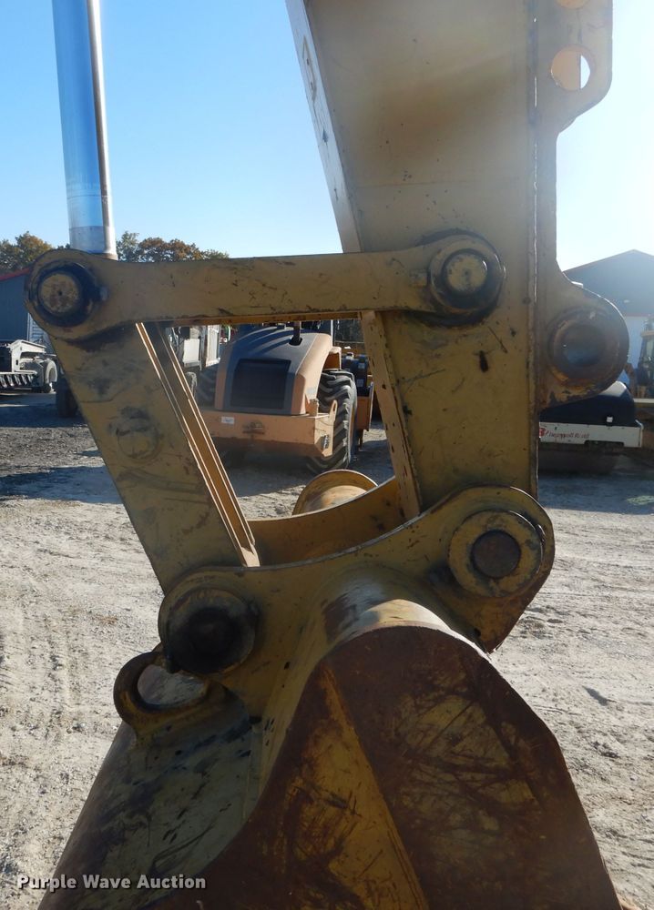 image for item DH6797 1997 Caterpillar 325B excavator