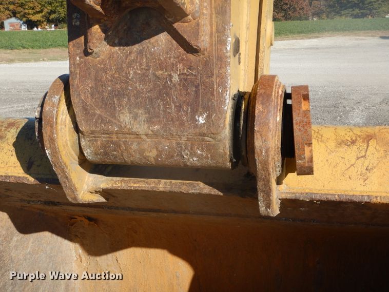 image for item DH6797 1997 Caterpillar 325B excavator