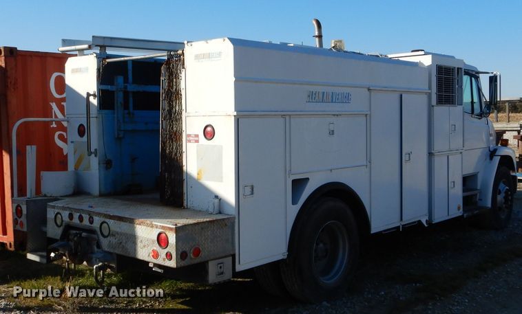 image for item DH6799 2001 Freightliner FL70 service truck