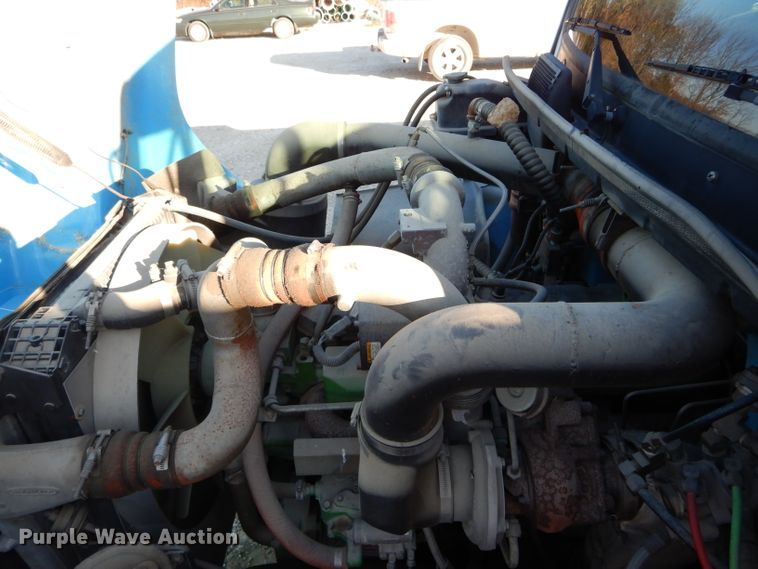 image for item DH6799 2001 Freightliner FL70 service truck