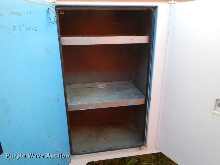 image for item DH6799 2001 Freightliner FL70 service truck