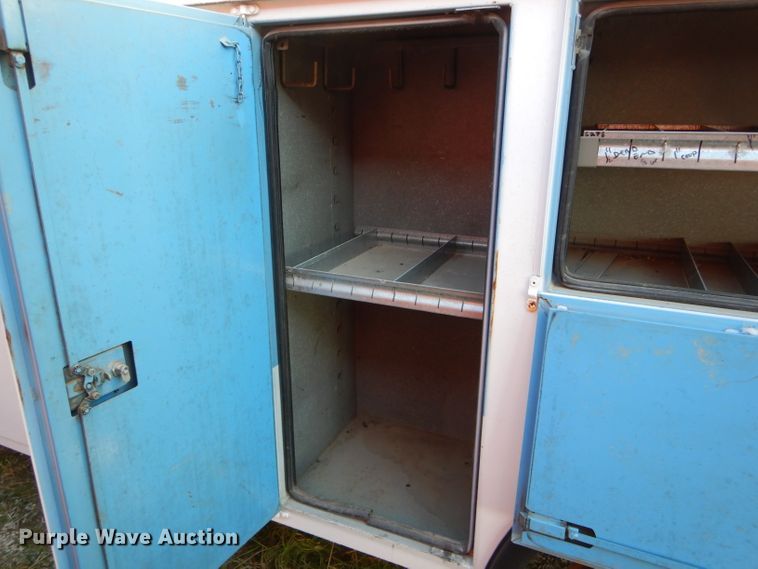 image for item DH6799 2001 Freightliner FL70 service truck