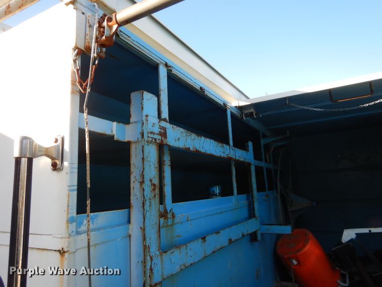 image for item DH6799 2001 Freightliner FL70 service truck