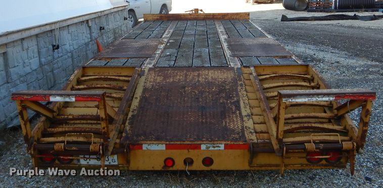 image for item DH6801 2008 Kiefer Built eqiupment trailer