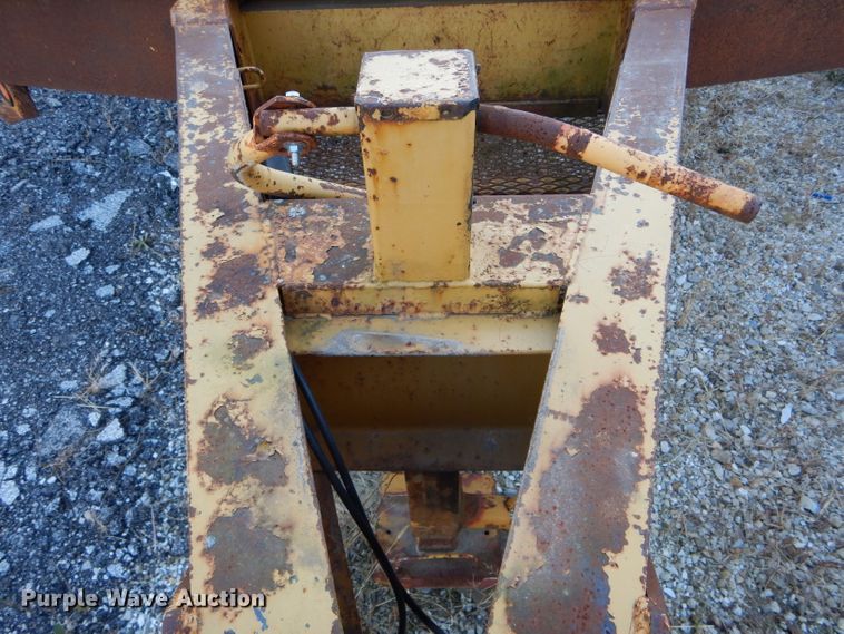 image for item DH6801 2008 Kiefer Built eqiupment trailer