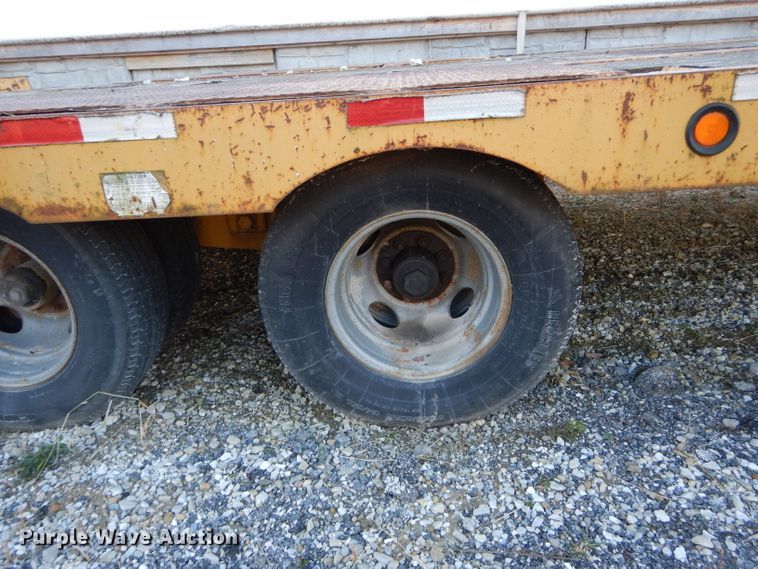 image for item DH6801 2008 Kiefer Built eqiupment trailer