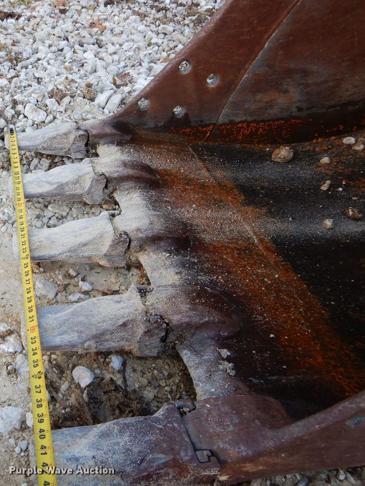 image for item DH6802 1995 Link Belt 2800 Quantum excavator