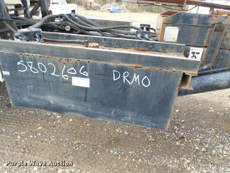 image for item DH7765 2003 Freightliner FL106 roll-off container truck