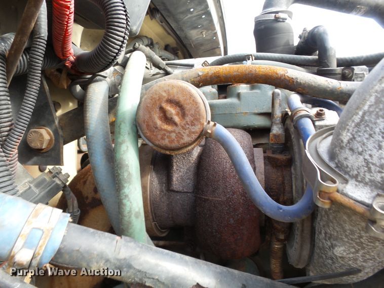 image for item DH7765 2003 Freightliner FL106 roll-off container truck