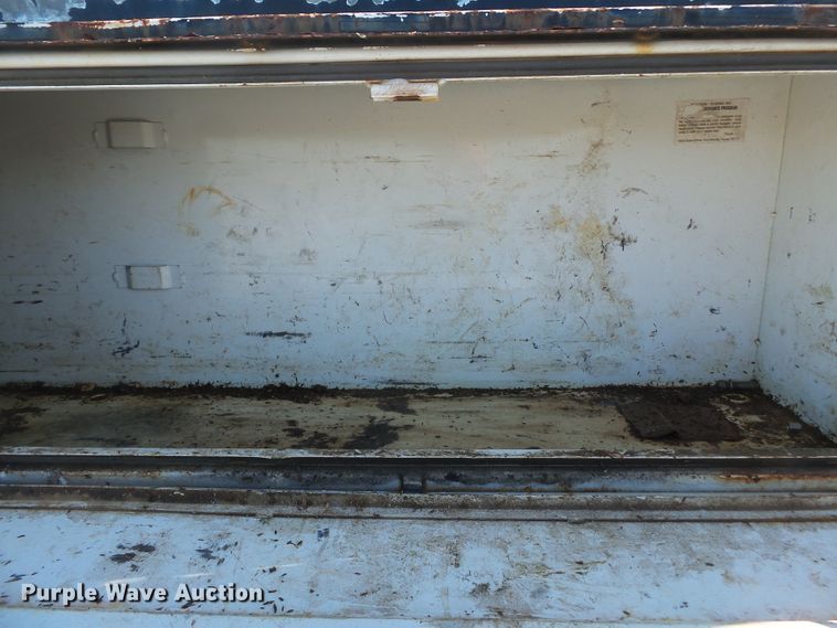 image for item DH7770 1995 Ford F800 reel carrier truck