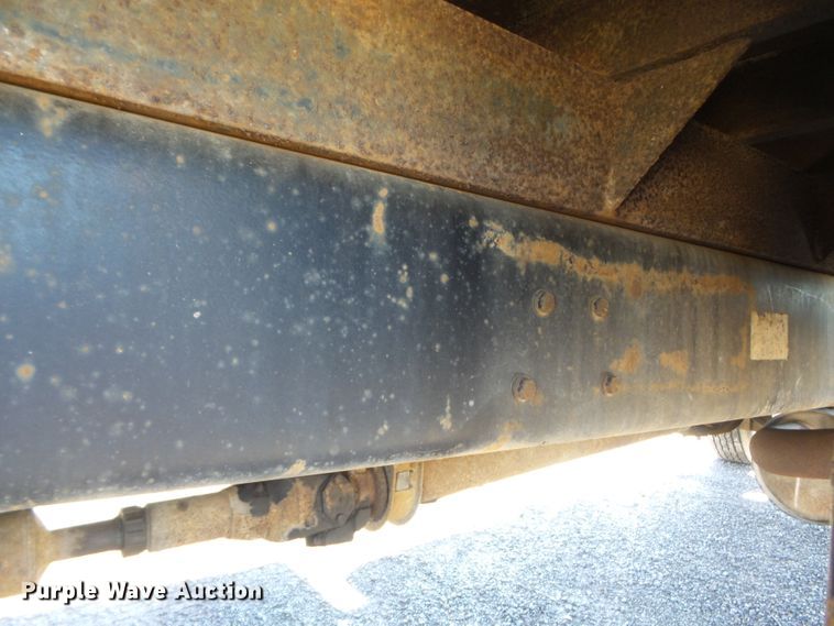 image for item DH7770 1995 Ford F800 reel carrier truck