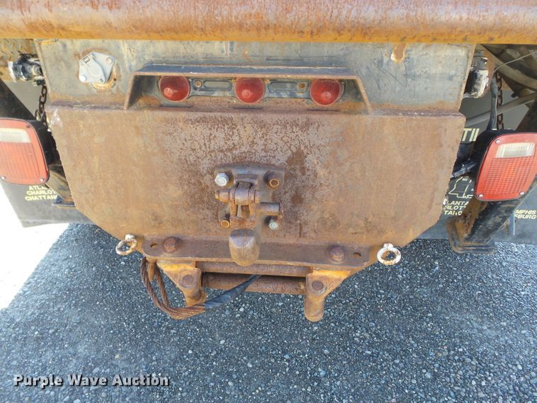 image for item DH7770 1995 Ford F800 reel carrier truck