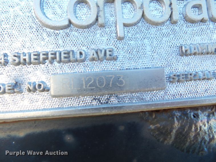 image for item DH7770 1995 Ford F800 reel carrier truck