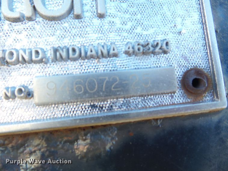 image for item DH7770 1995 Ford F800 reel carrier truck