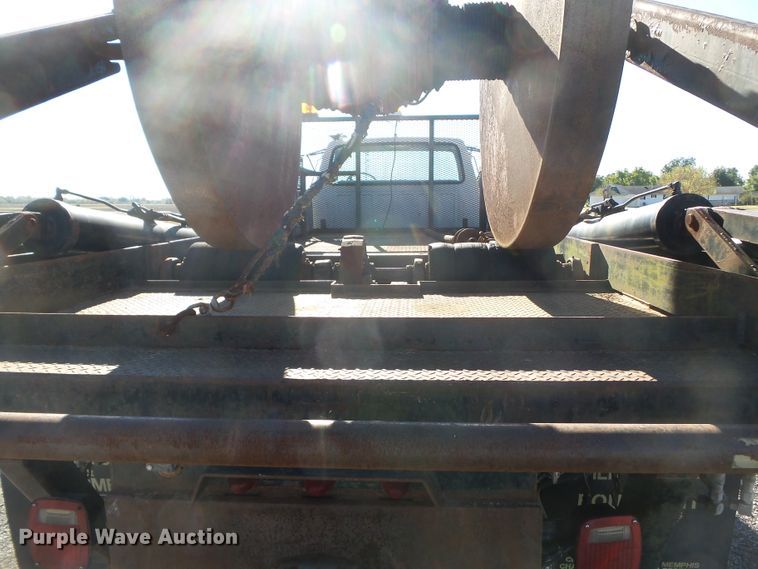 image for item DH7770 1995 Ford F800 reel carrier truck