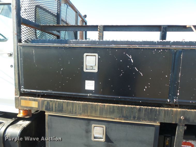 image for item DH7770 1995 Ford F800 reel carrier truck