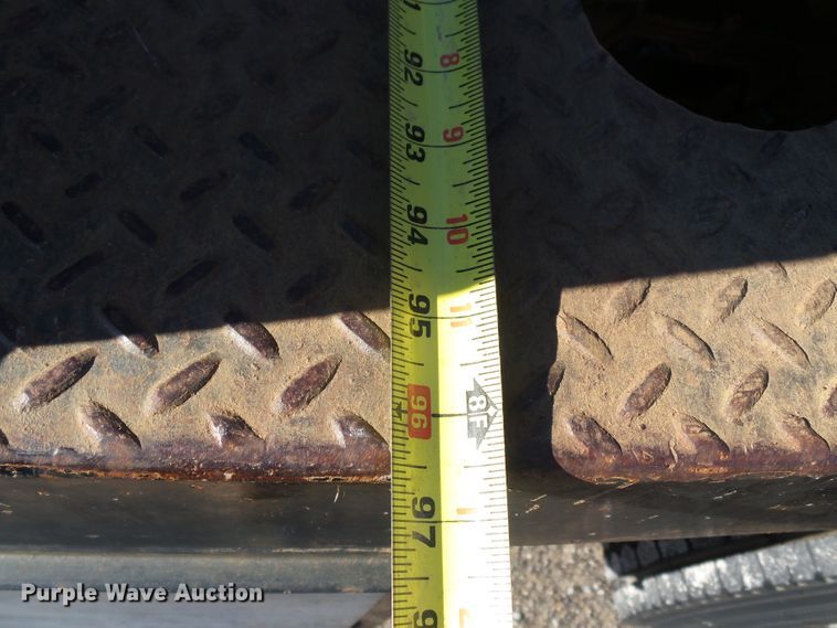 image for item DH7770 1995 Ford F800 reel carrier truck