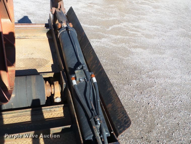 image for item DH7770 1995 Ford F800 reel carrier truck