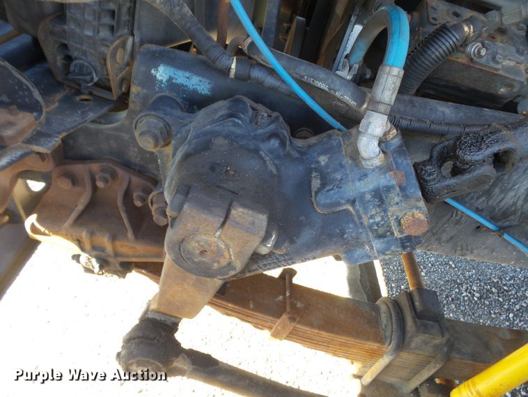 image for item DH7770 1995 Ford F800 reel carrier truck