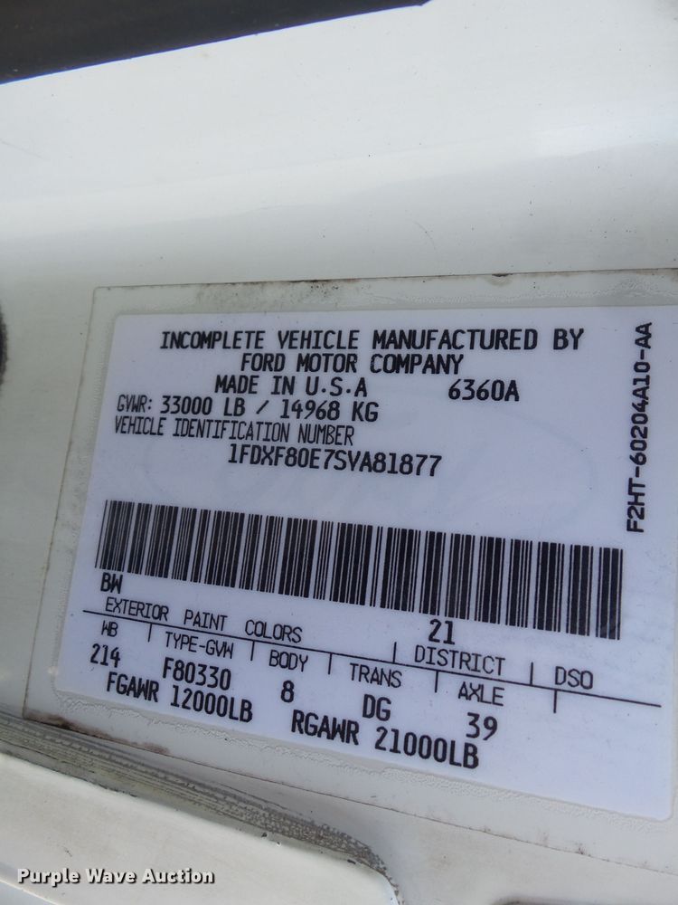 image for item DH7770 1995 Ford F800 reel carrier truck