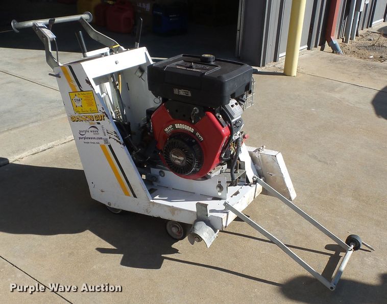 image for item DH7771 Cushion Cut 1616SPA3 concrete saw