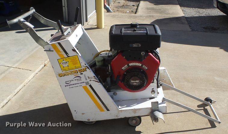 image for item DH7771 Cushion Cut 1616SPA3 concrete saw