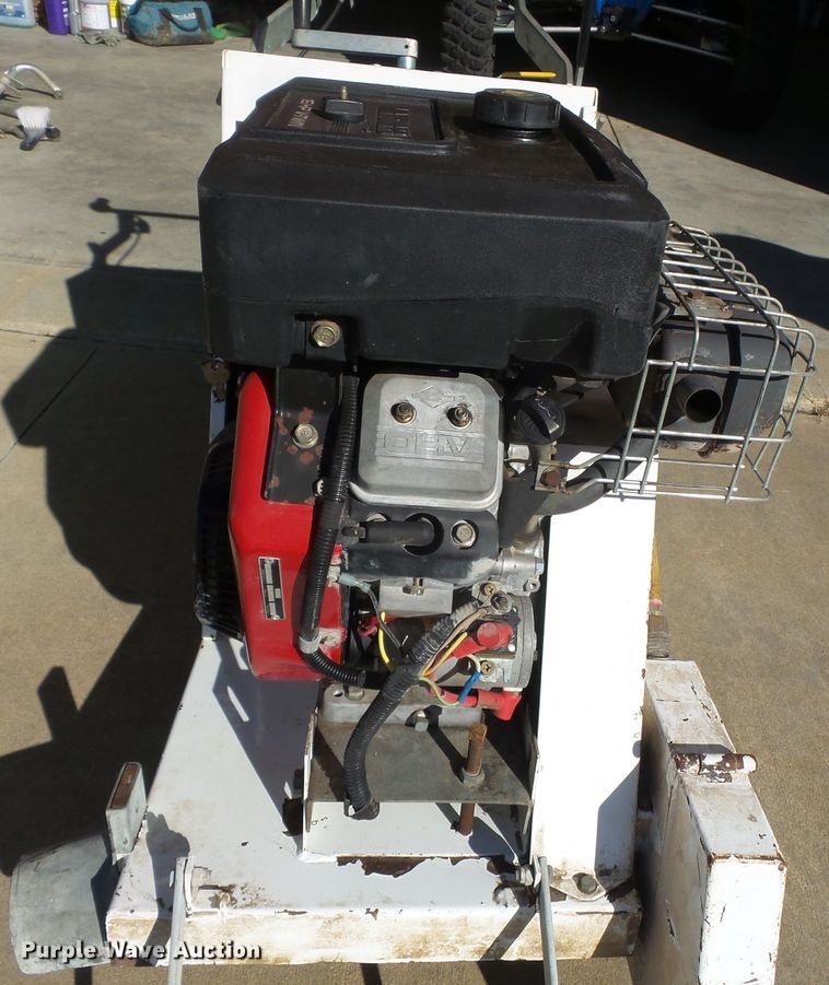 image for item DH7771 Cushion Cut 1616SPA3 concrete saw