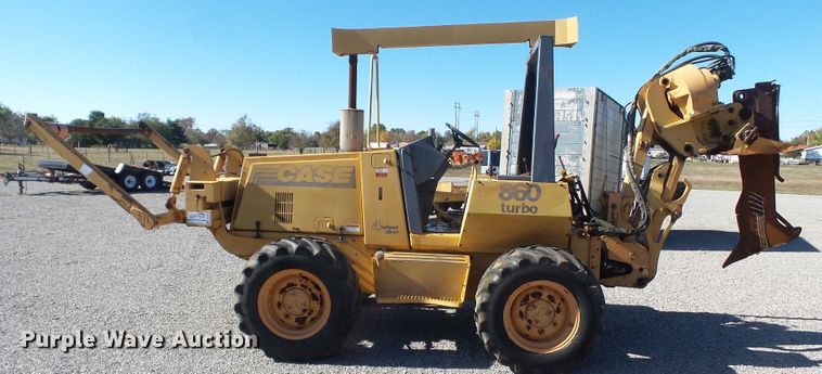 image for item DH7774 Case 860 cable plow