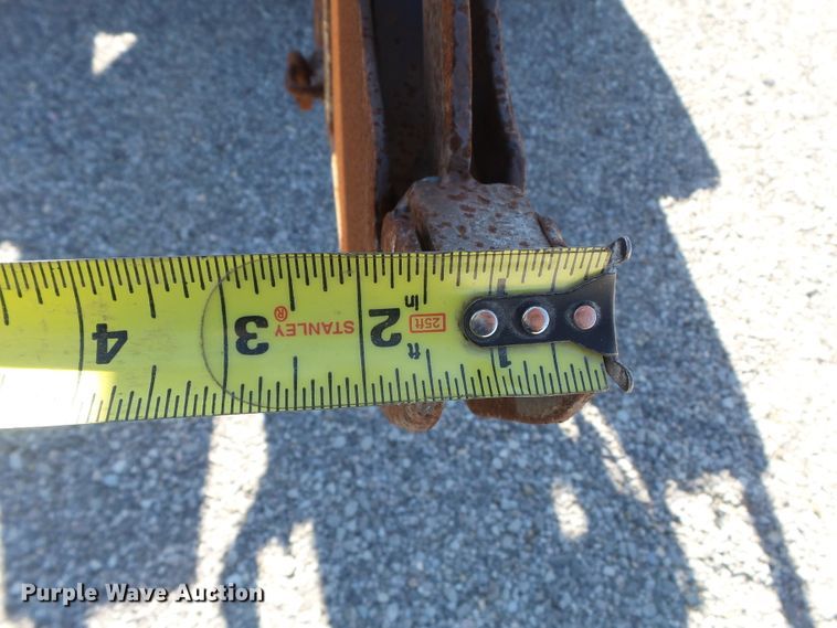 image for item DH7774 Case 860 cable plow