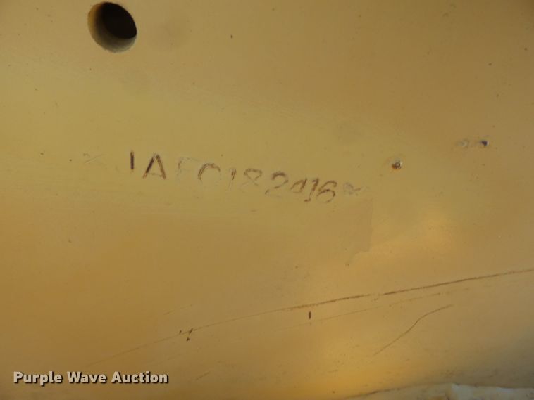 image for item DH7774 Case 860 cable plow