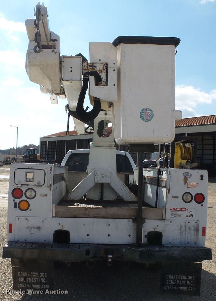 image for item DH7780 2010 Dodge Ram 5500 bucket truck