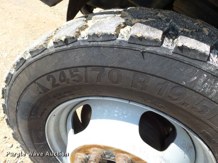 image for item DH7780 2010 Dodge Ram 5500 bucket truck