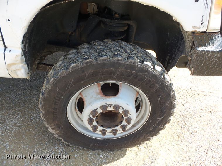 image for item DH7780 2010 Dodge Ram 5500 bucket truck