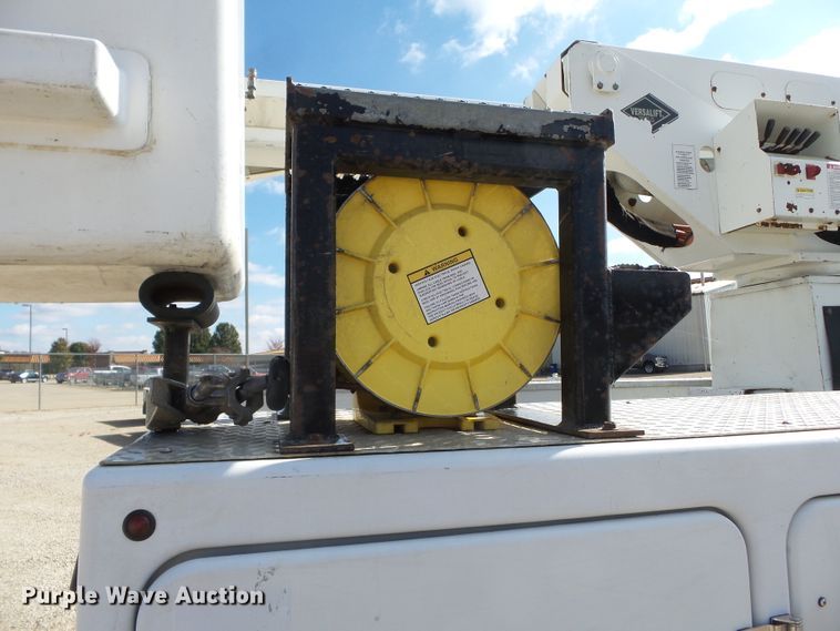 image for item DH7780 2010 Dodge Ram 5500 bucket truck