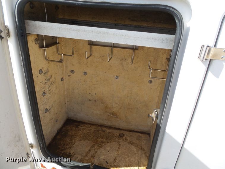 image for item DH7780 2010 Dodge Ram 5500 bucket truck