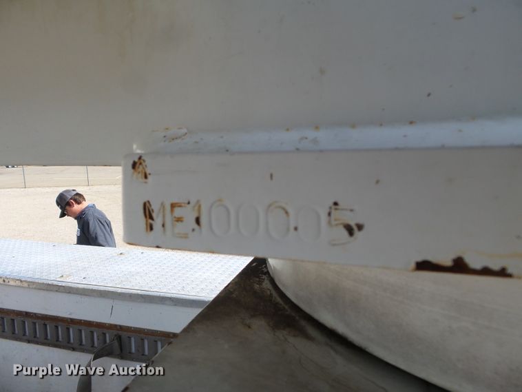 image for item DH7780 2010 Dodge Ram 5500 bucket truck