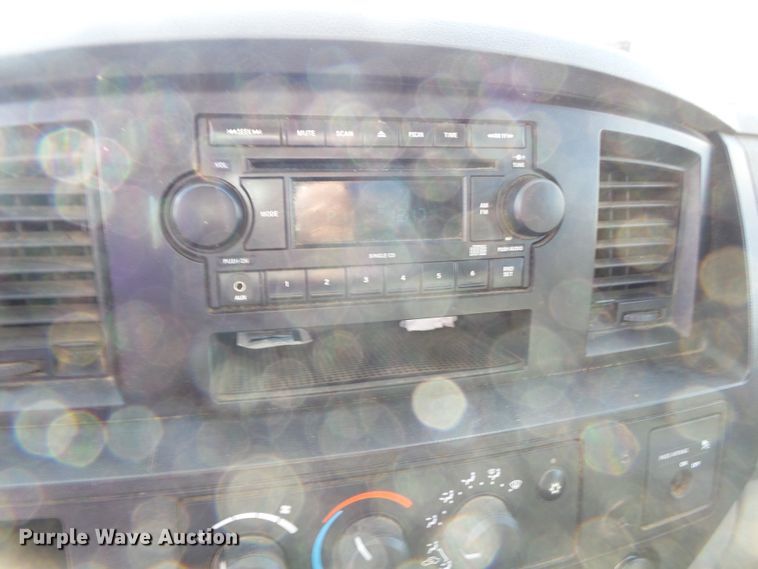 image for item DH7780 2010 Dodge Ram 5500 bucket truck