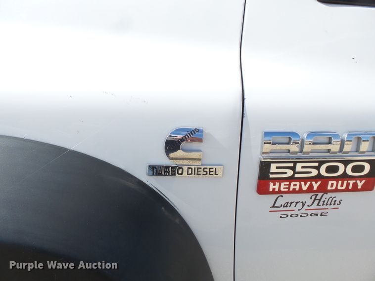 image for item DH7781 2008 Dodge Ram 5500 bucket truck