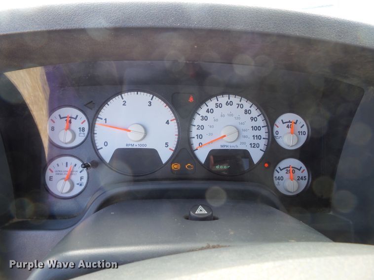 image for item DH7781 2008 Dodge Ram 5500 bucket truck