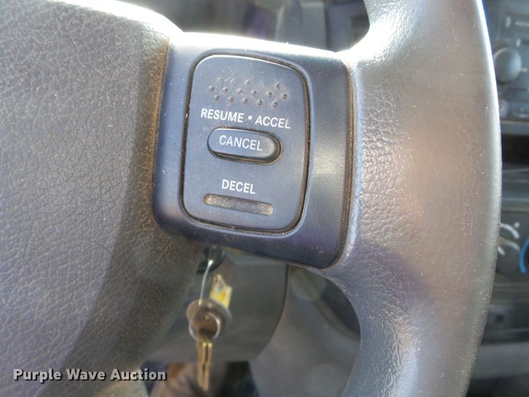 image for item DH7781 2008 Dodge Ram 5500 bucket truck