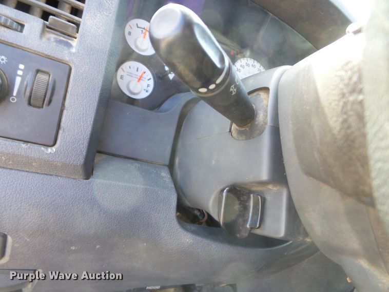 image for item DH7781 2008 Dodge Ram 5500 bucket truck