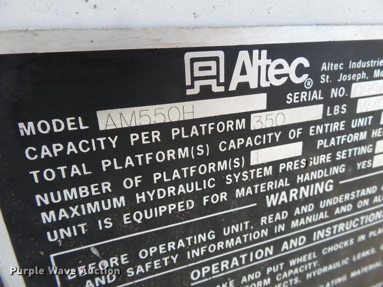 image for item DH7782 1997 John Deere 540B skidder with aerial bucket lift