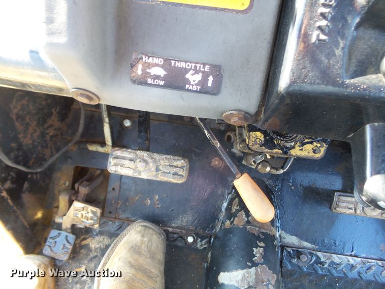 image for item DH7782 1997 John Deere 540B skidder with aerial bucket lift