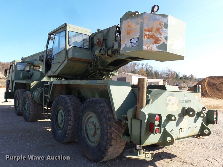 image for item DH7785 1989 P & H HSHMC-25 crane