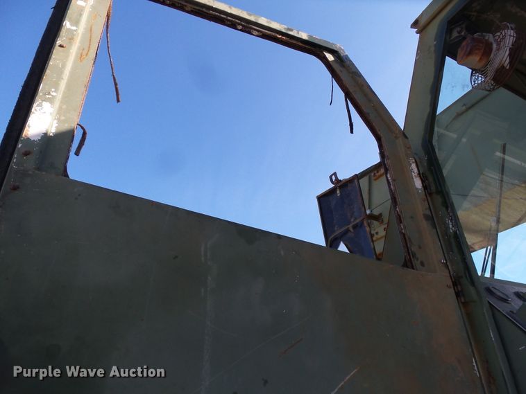 image for item DH7785 1989 P & H HSHMC-25 crane