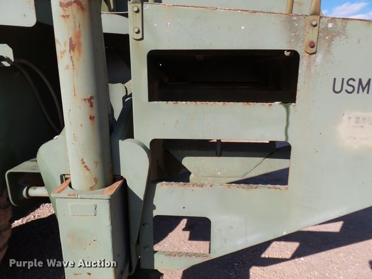 image for item DH7785 1989 P & H HSHMC-25 crane