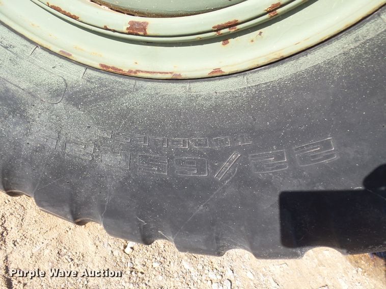 image for item DH7785 1989 P & H HSHMC-25 crane